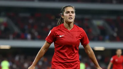 Liverpool Women aim for a top-half WSL finish after signing Vivien Endemann and Khiara Keating, building on a strong...